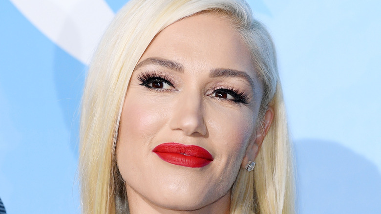 Gwen Stefani grinning