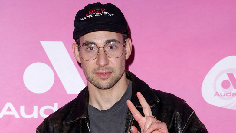 Jack Antonoff peace sign