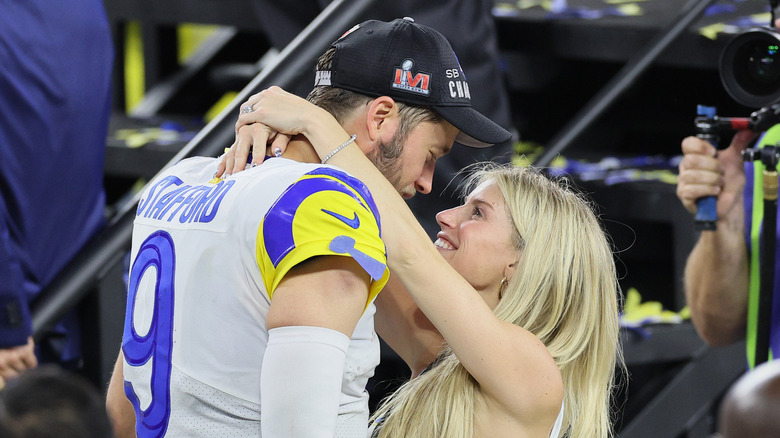 Kelly and Matthew Stafford pose together